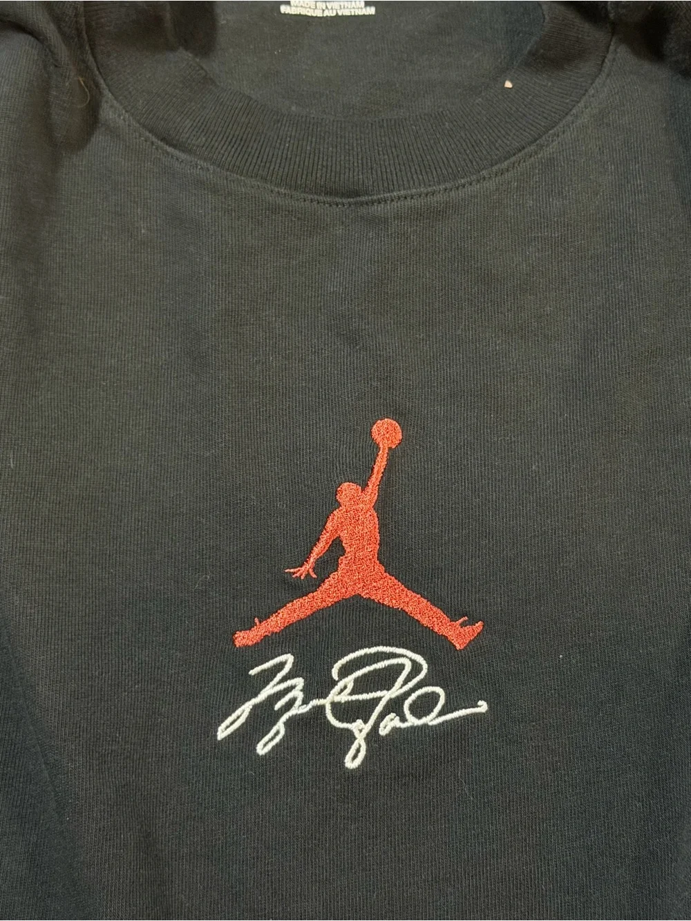 Jordan Men’s M Black Crew Neck Short Sleeve Logo Air Jordan T-Shirt Embroidered